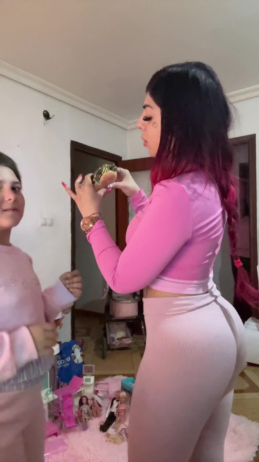 @pinkpanteer369_twerk2