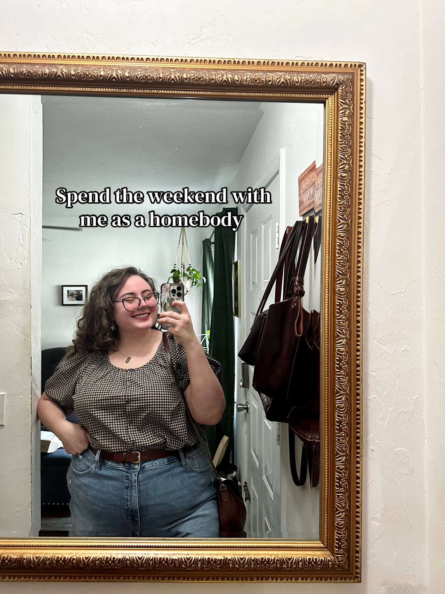 @ash | plus size & cozy vibes ✨