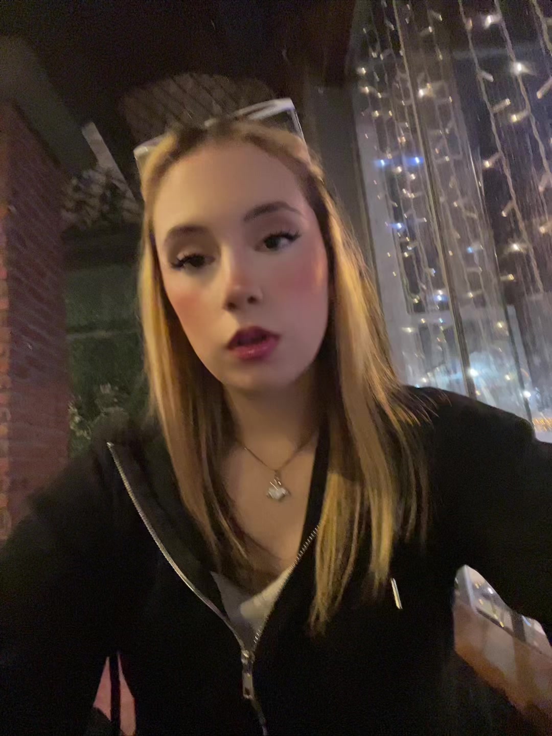 @B.B