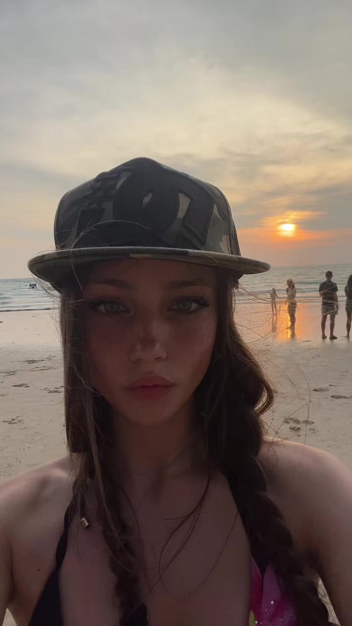 @arishka1_11