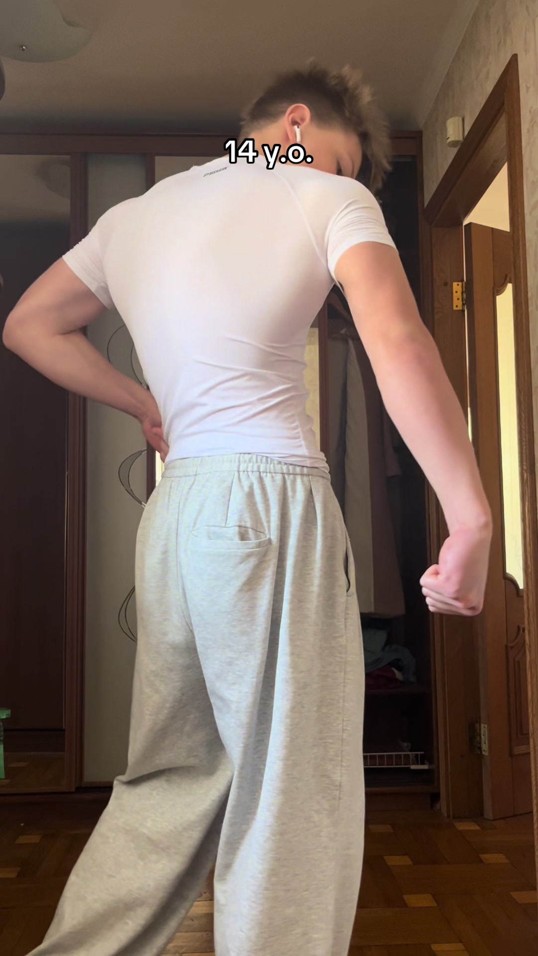 @Даня