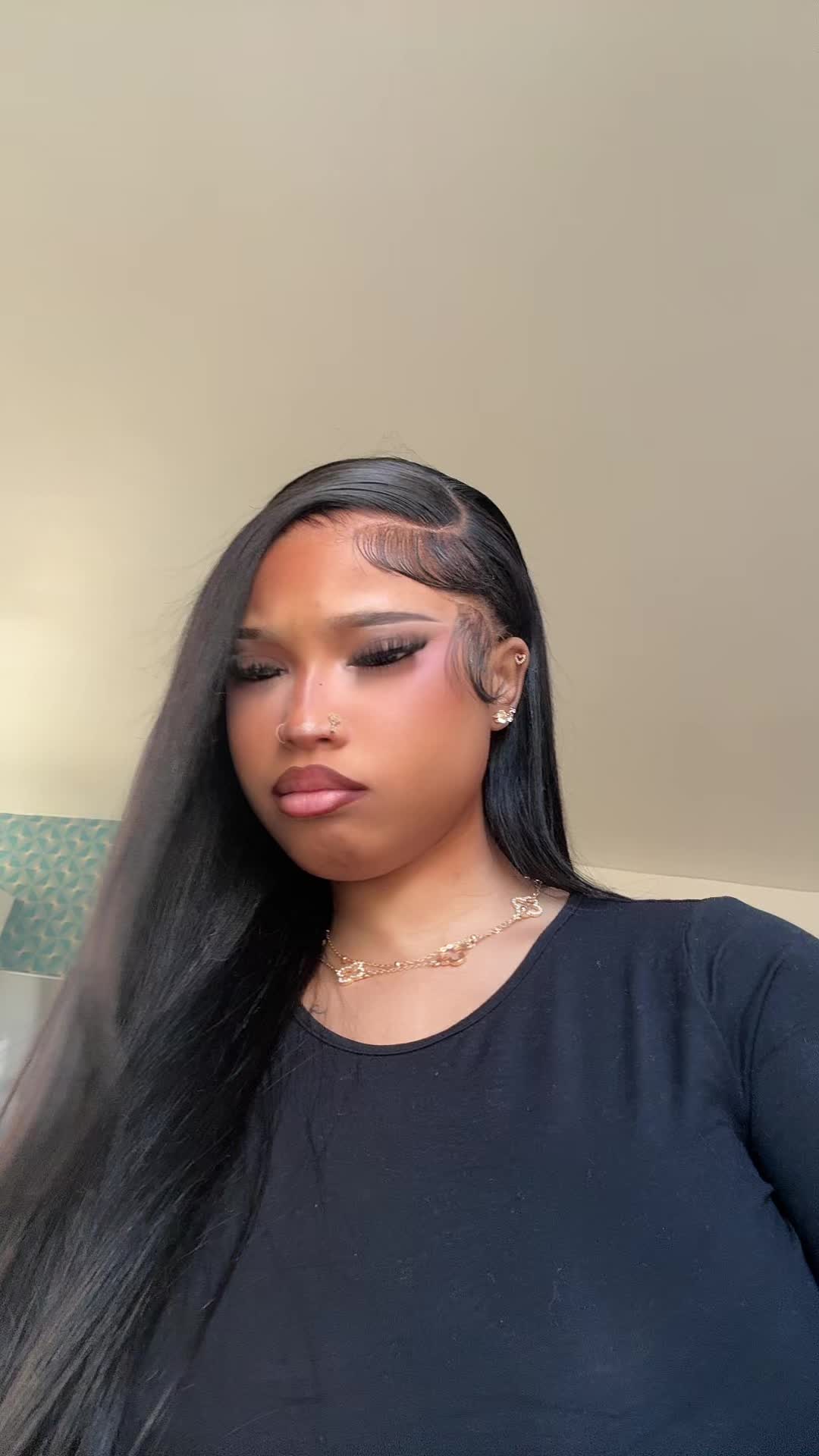 @ZOZOW  🦋🌺