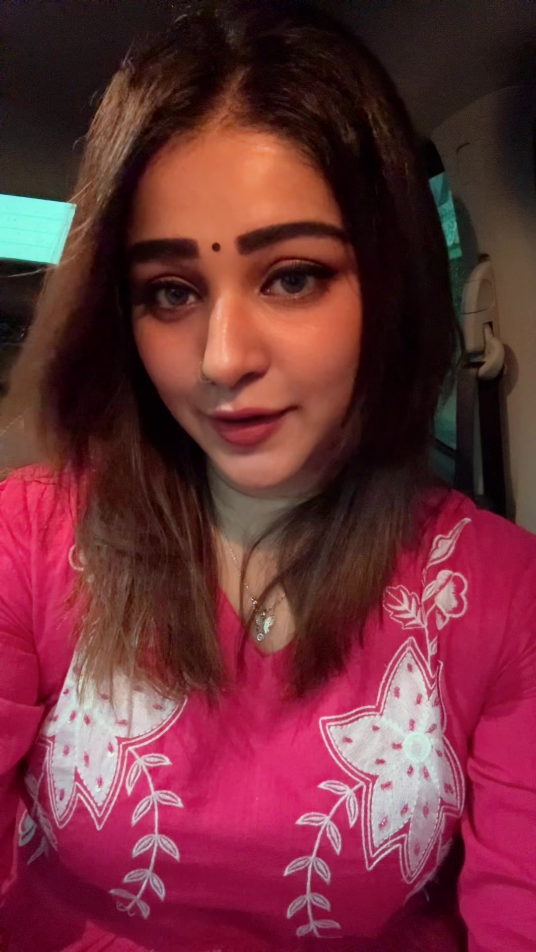 @shadhanadevi_17