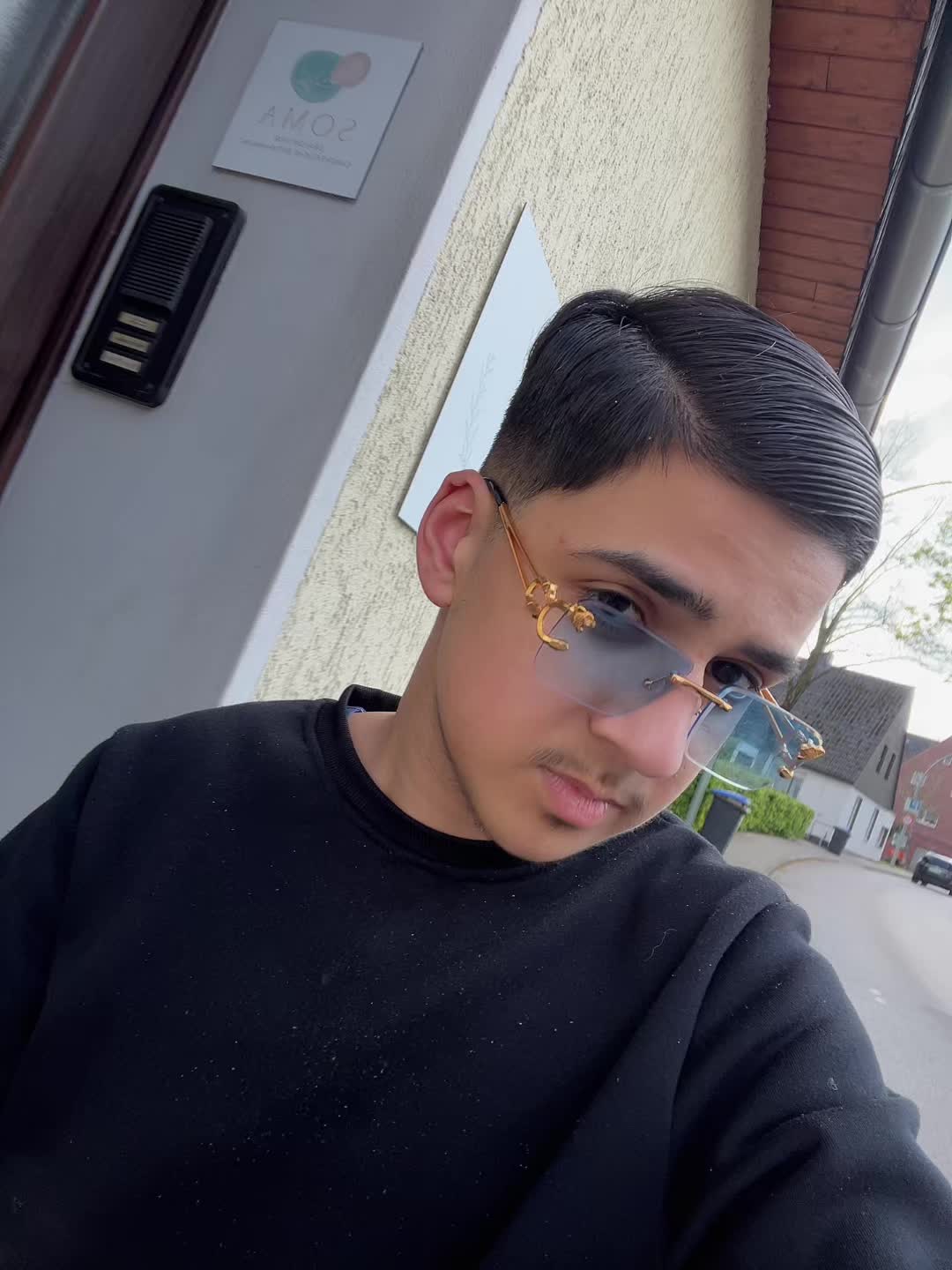 @𝐋𝐨𝐫𝐚𝐧_𝐤𝐮𝐫𝐝𝐢☀️