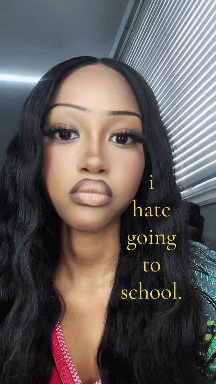 @𝒷𝒶𝓂𝒷𝒾𝓃𝒶
