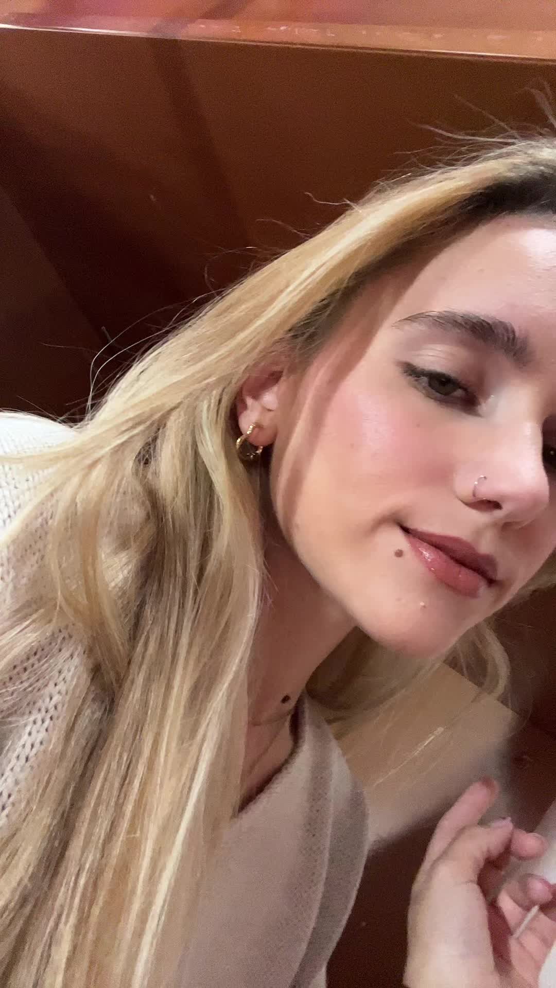 @Markella
