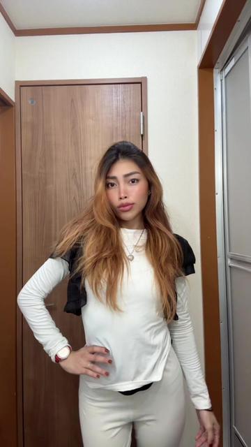 @Sexaaay