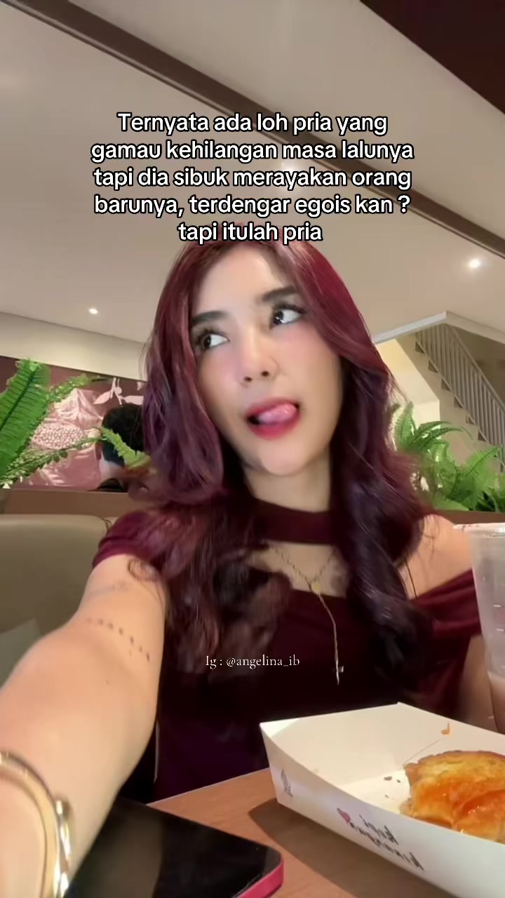 @Angelinaaa.ib