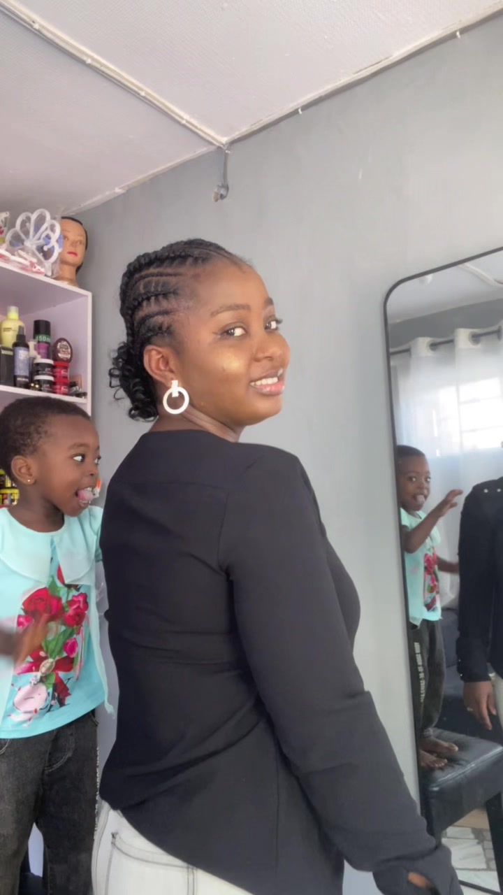 @IBADAN HAIRSTYLIST🩵