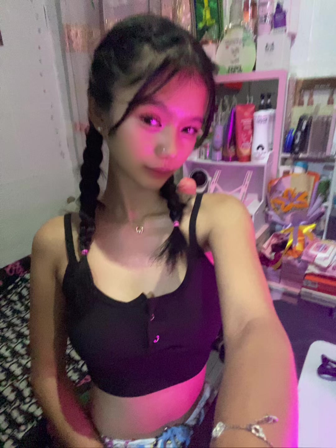 @yzaaa.jane