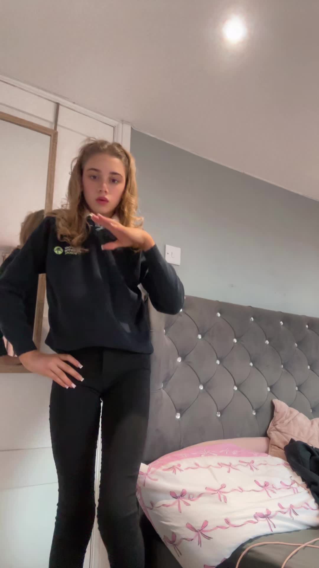 @𝐦𝐚𝐢𝐬𝐲