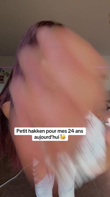 @🩷Mae_vaa🦘