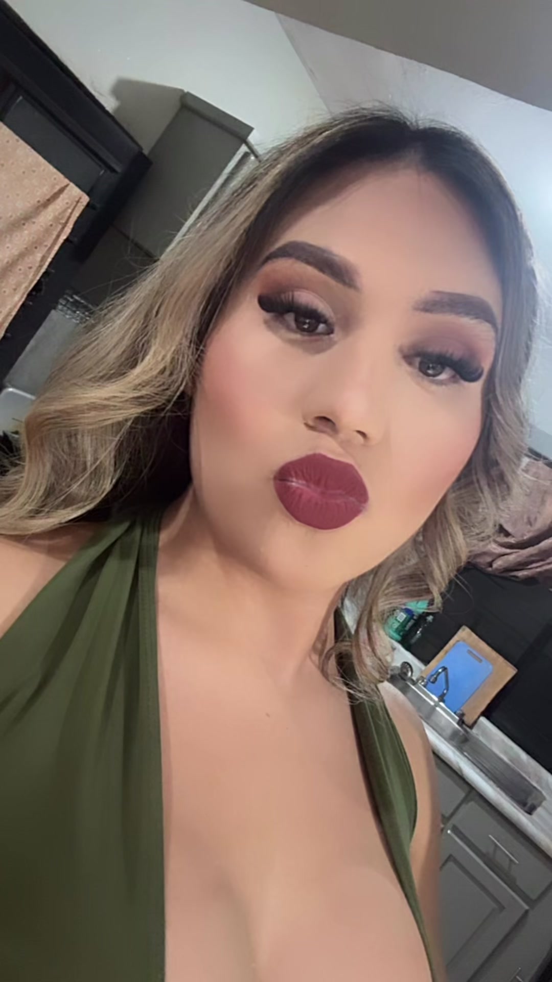 @Ainara