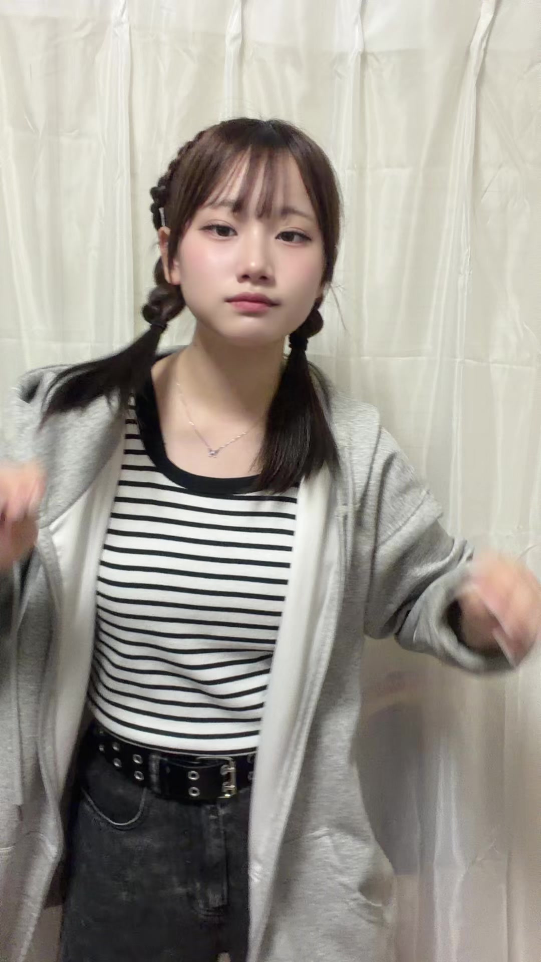 @mi_yu01050
