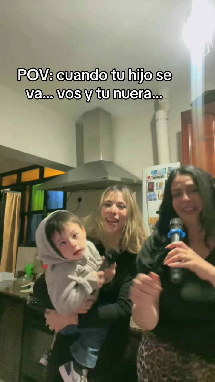 @LaMujerConAlas