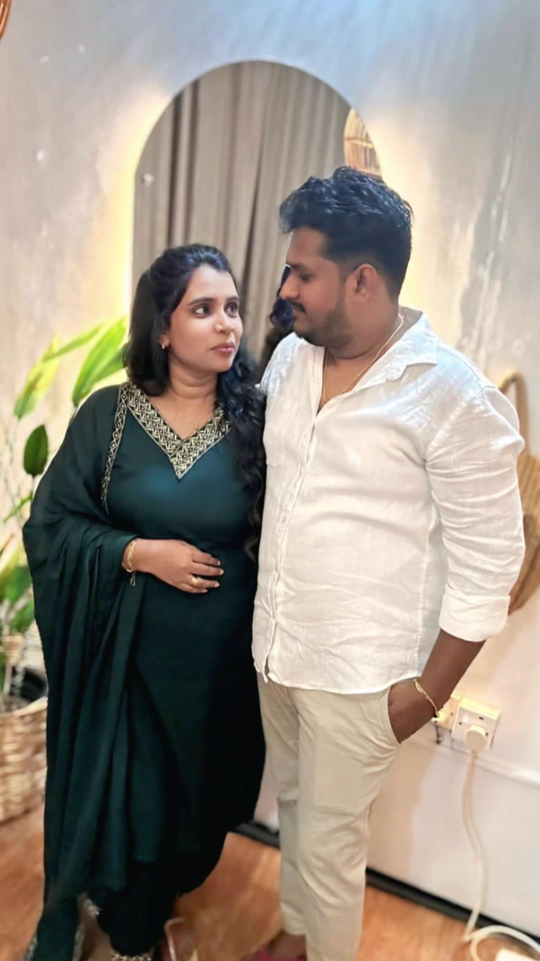@𝚋𝚛𝚞𝚗𝚝𝚑𝚊_𝚖𝚞𝚊🇱🇰