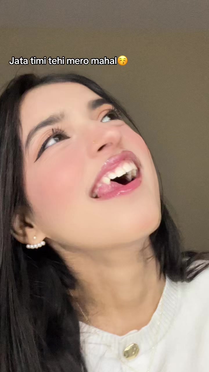 @Aaradhana 💫