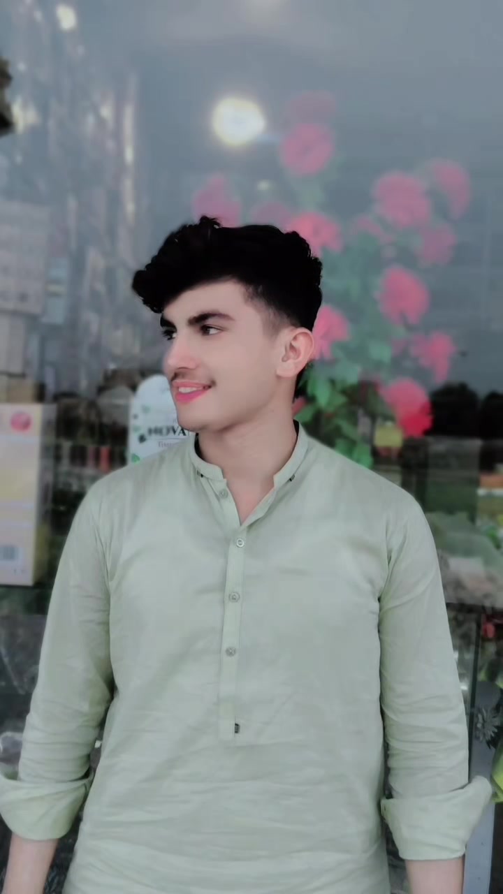 @Azhar Khan♥️🪽💸💸