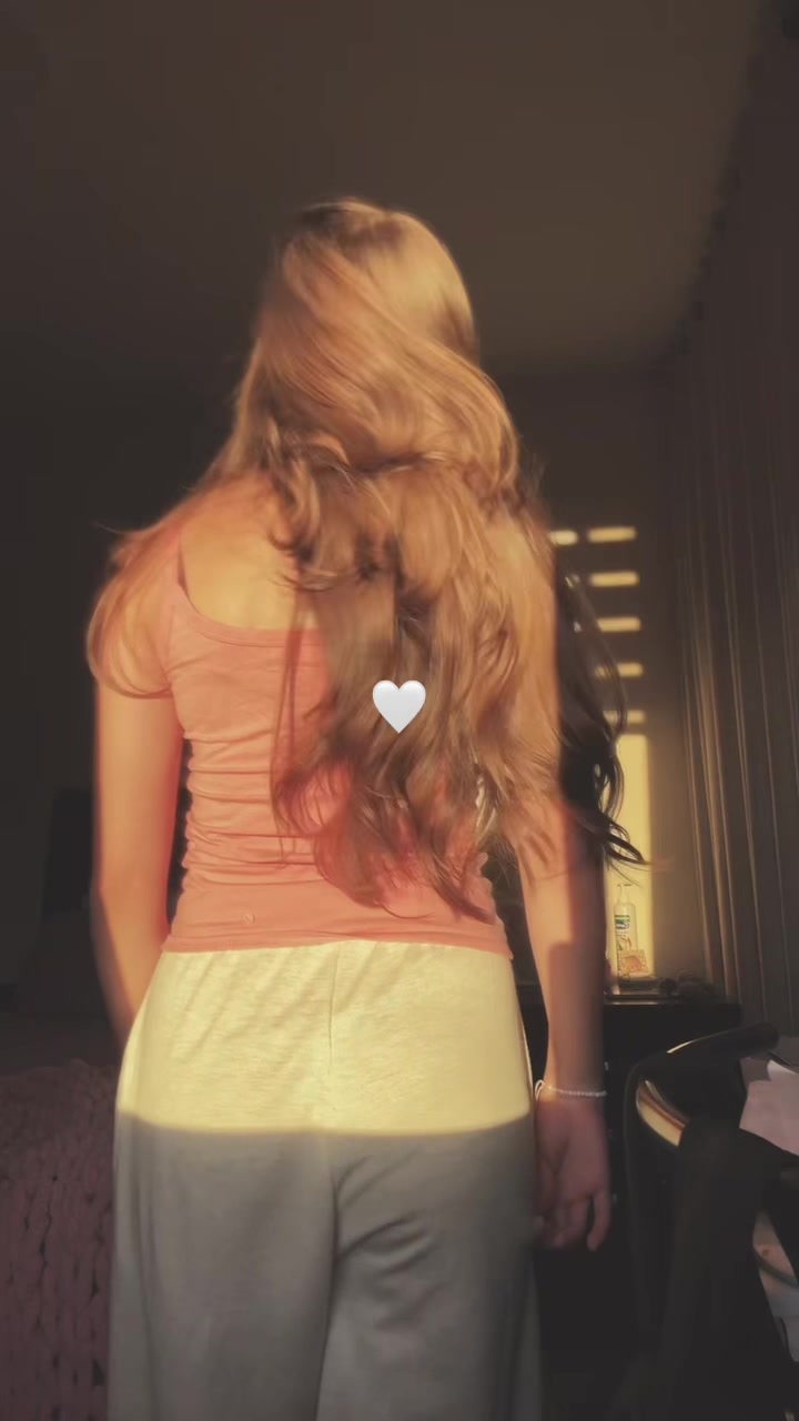 @𝘝𝘢𝘭𝘦