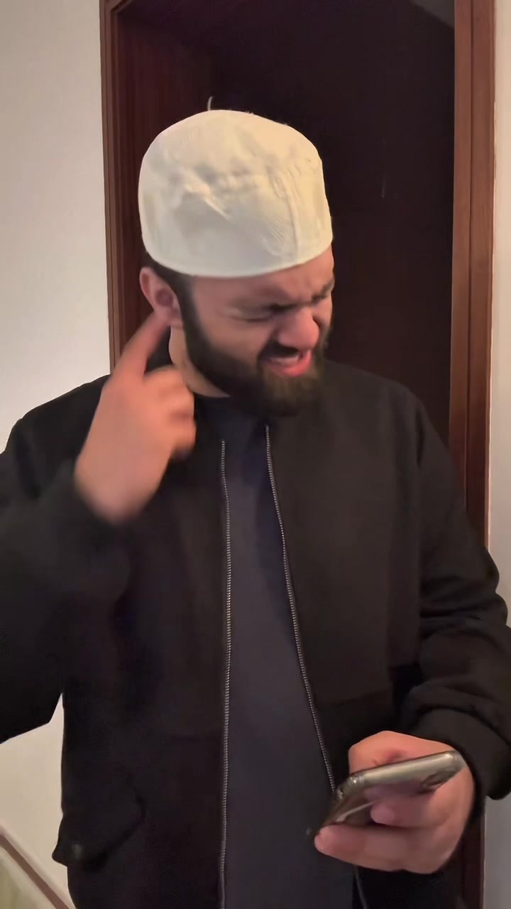 @AK