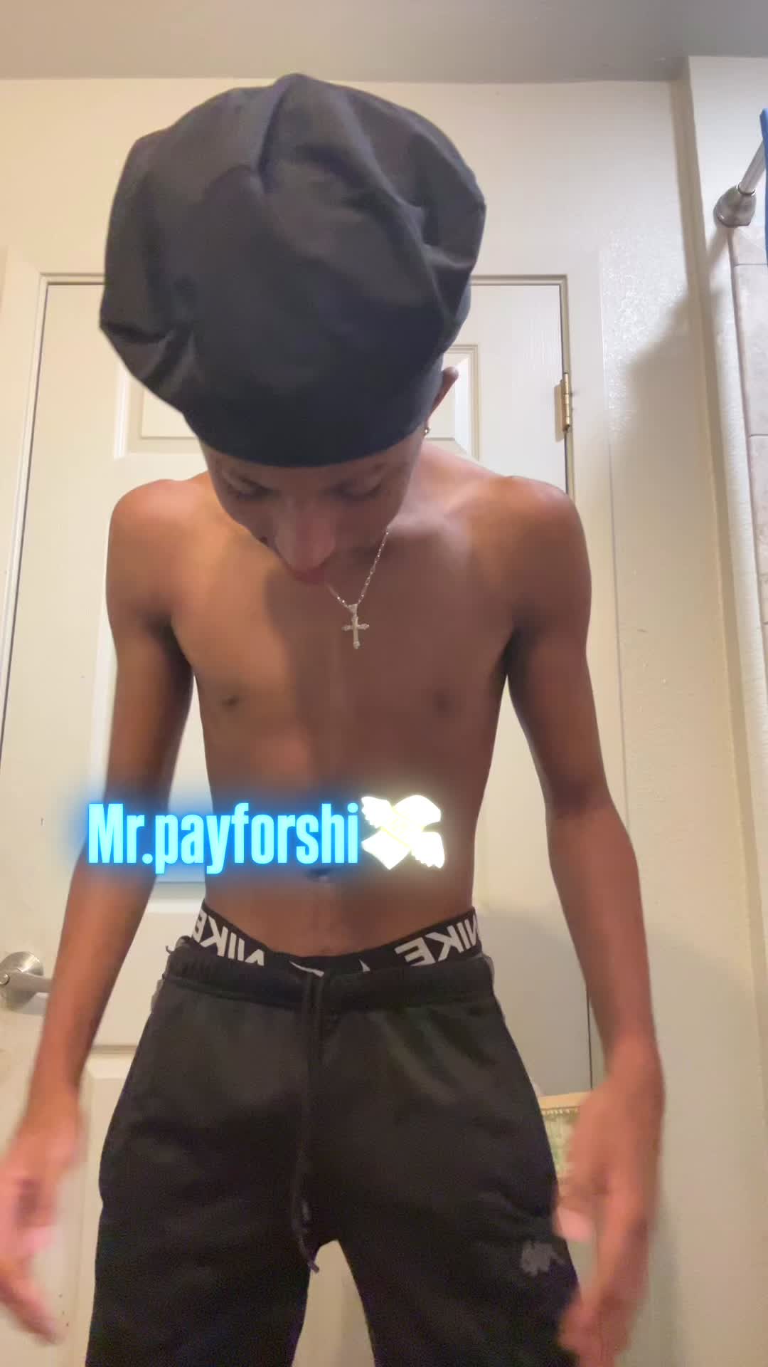 @tonioo