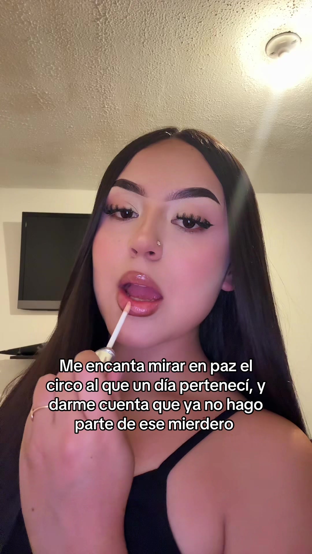 @𝐕𝐢𝐯𝐢💋