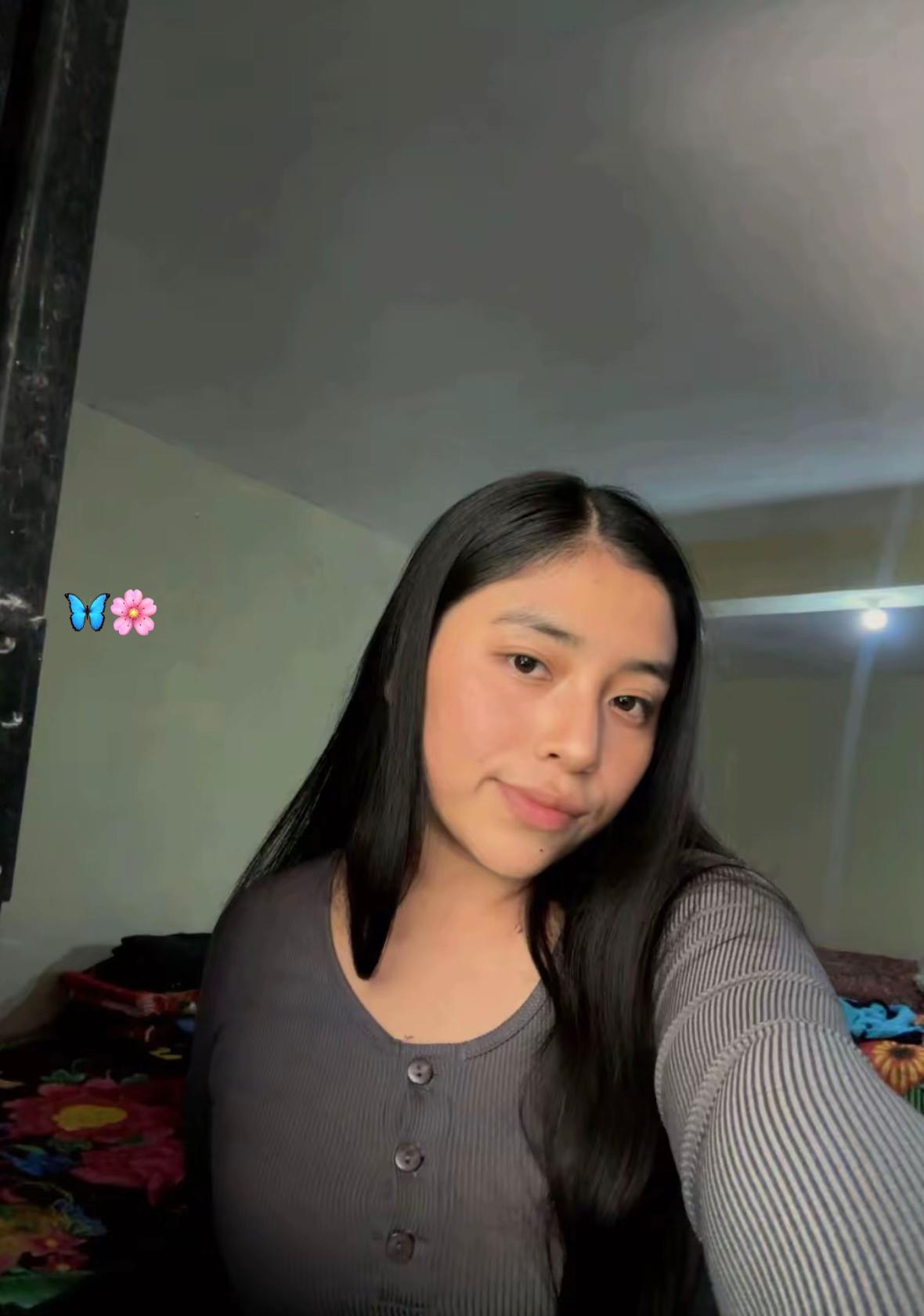 @Elizabeth🦋