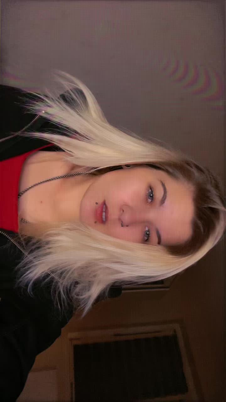@Celine_cz