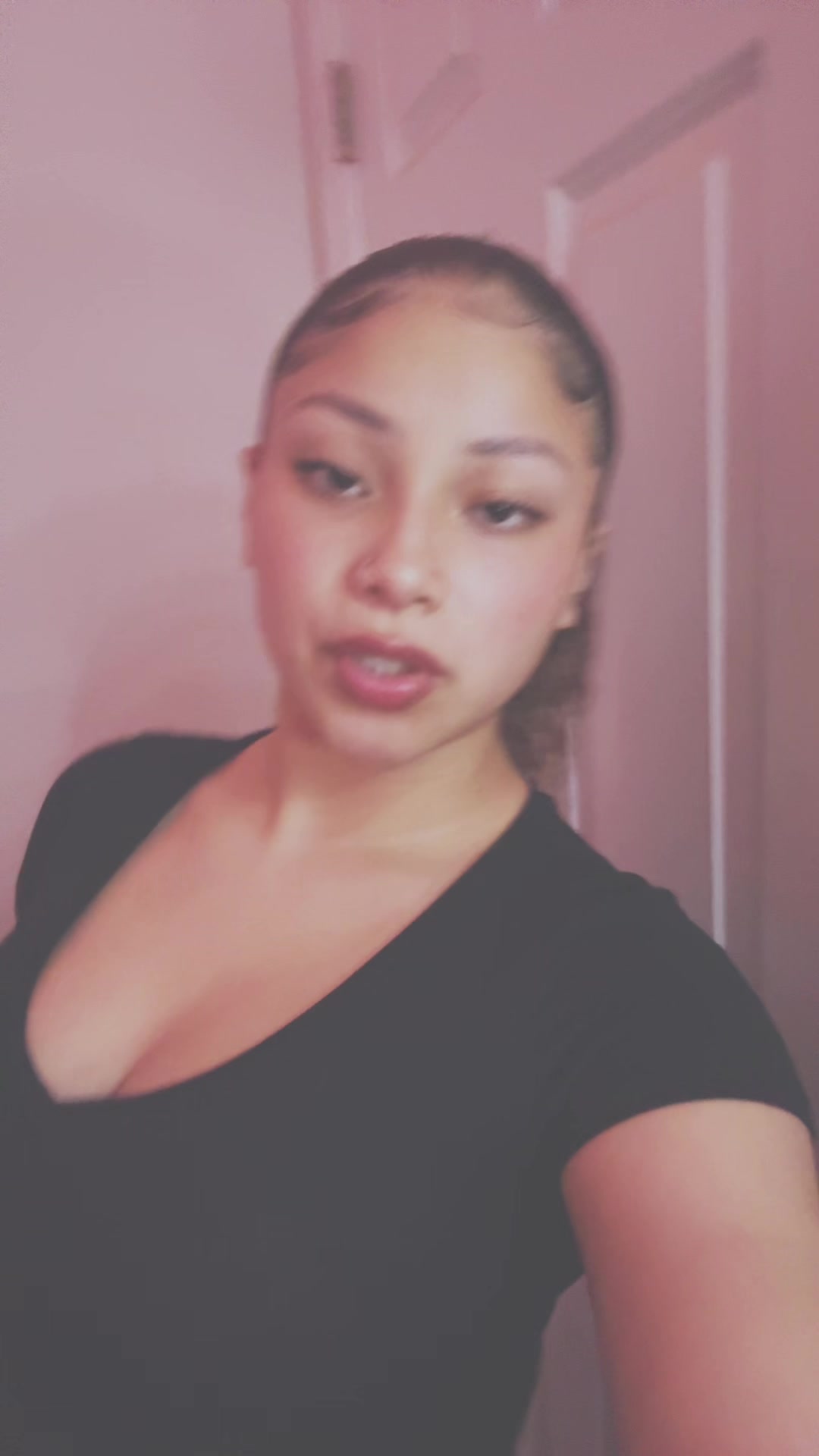 @bella