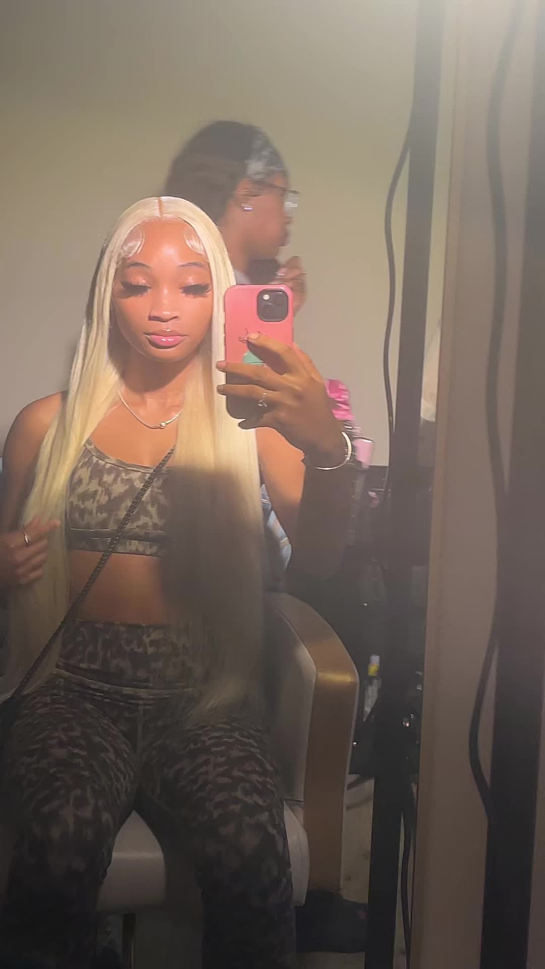 @aprettyscorpiooo1
