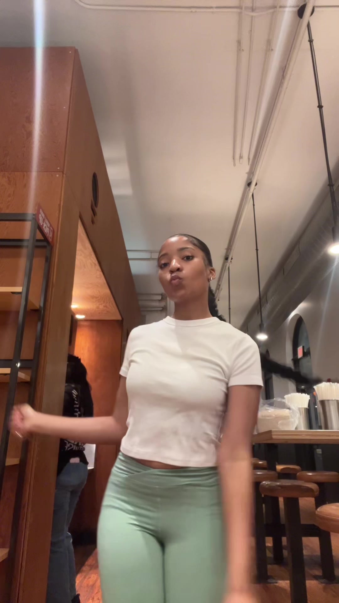 @KK