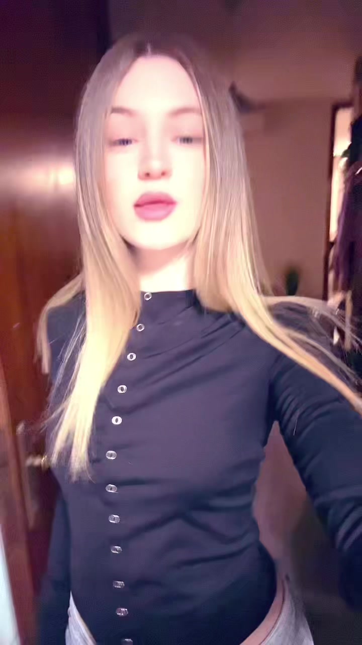@𝑎𝑙𝑒𝑠𝑠𝑖𝑎