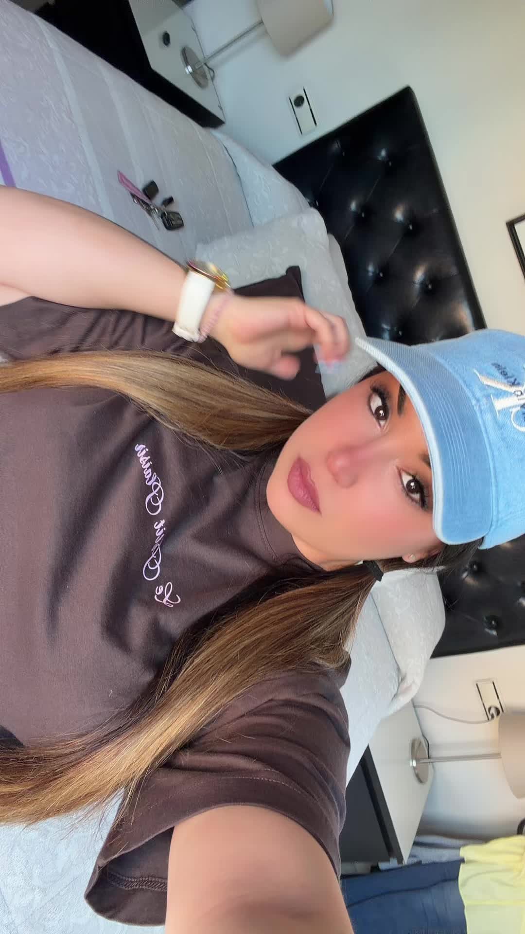 @Carlita💜
