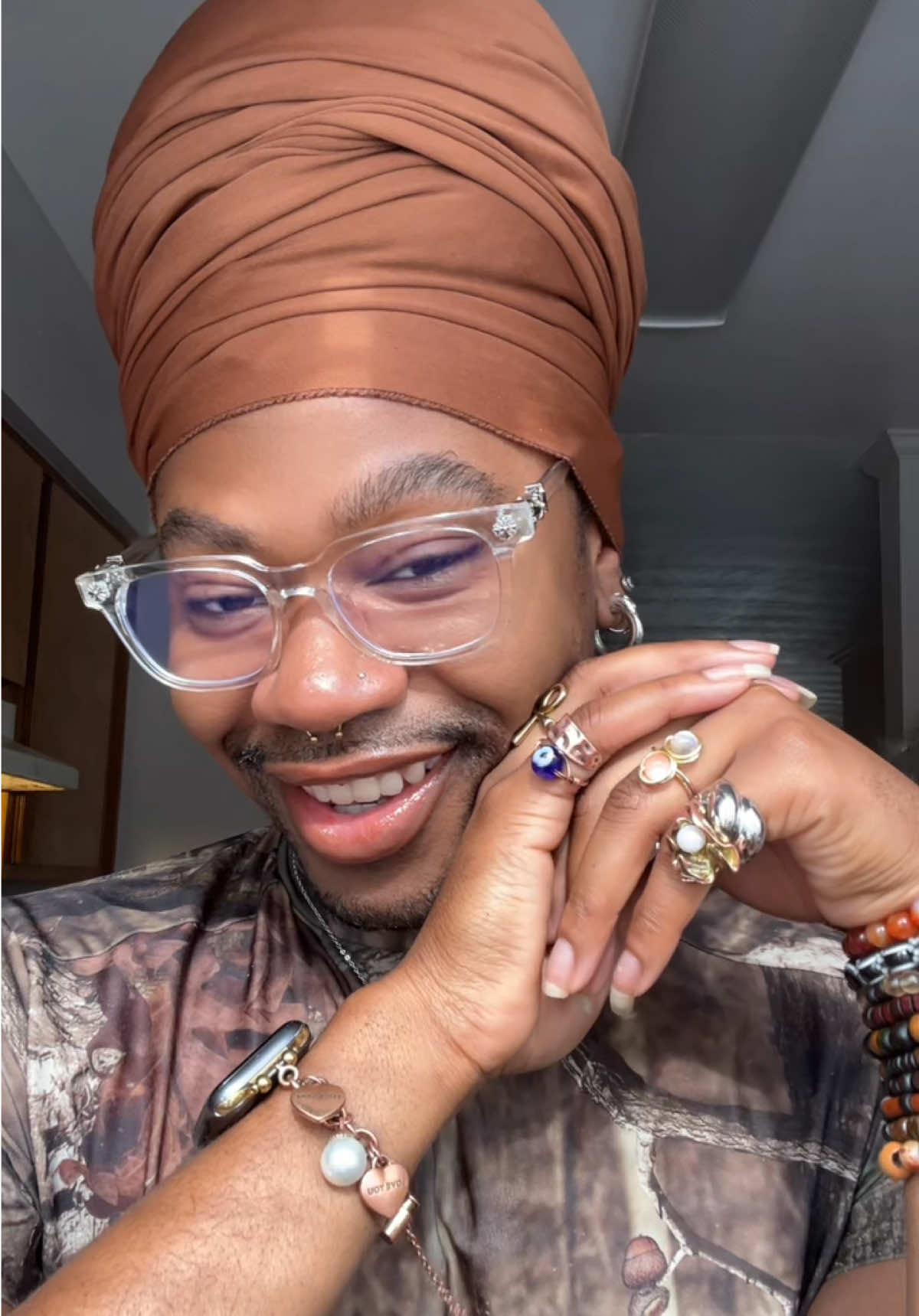 @VenusDiviine🧚🏽♂️🤍✨