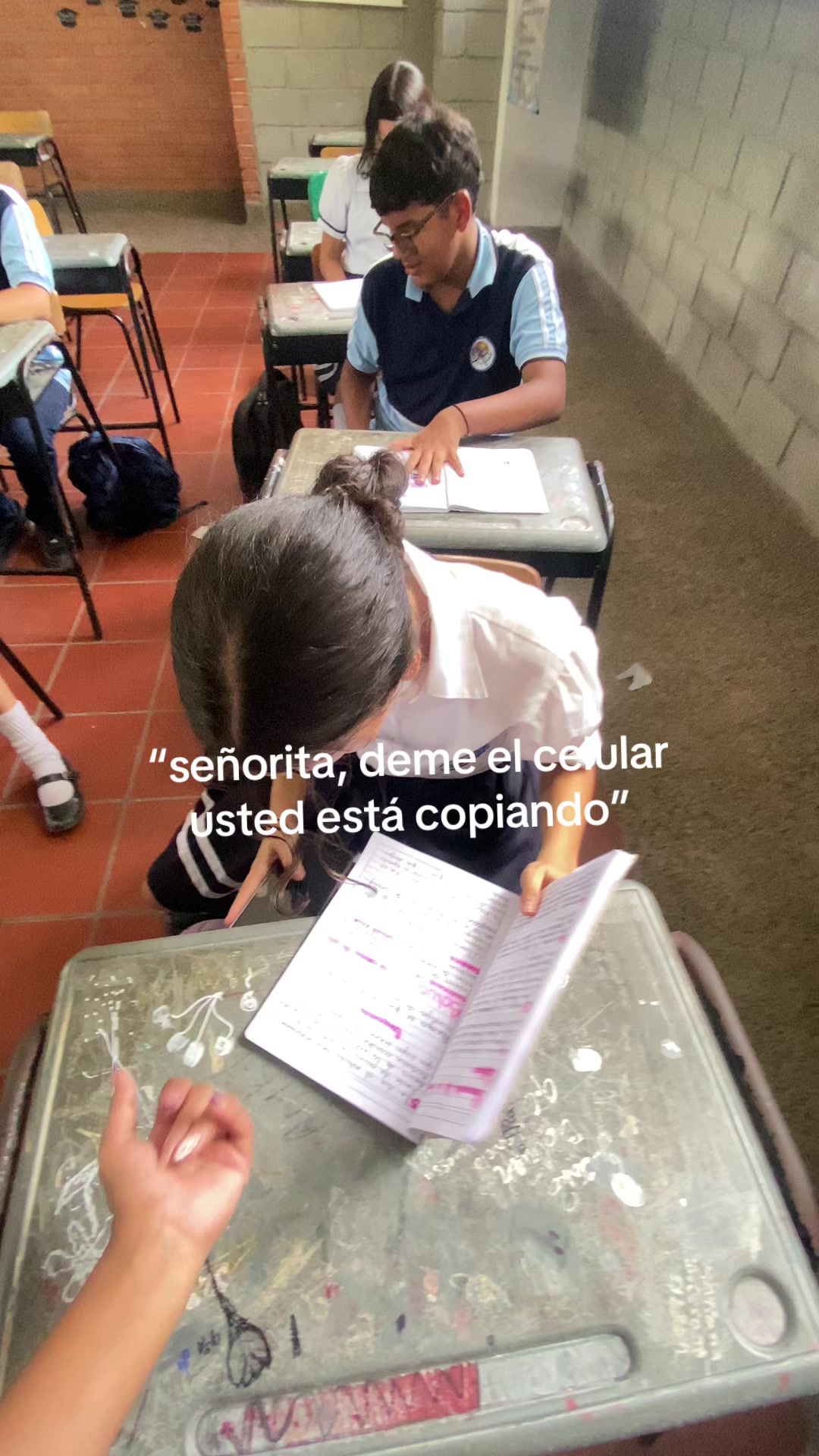 @9D