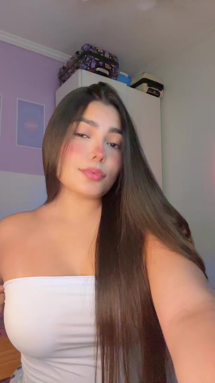 @𝑴𝒂𝒏𝒅𝒔 ♡