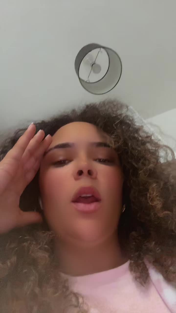 @𝘾𝙝𝙖𝙣𝙣𝙣🍒