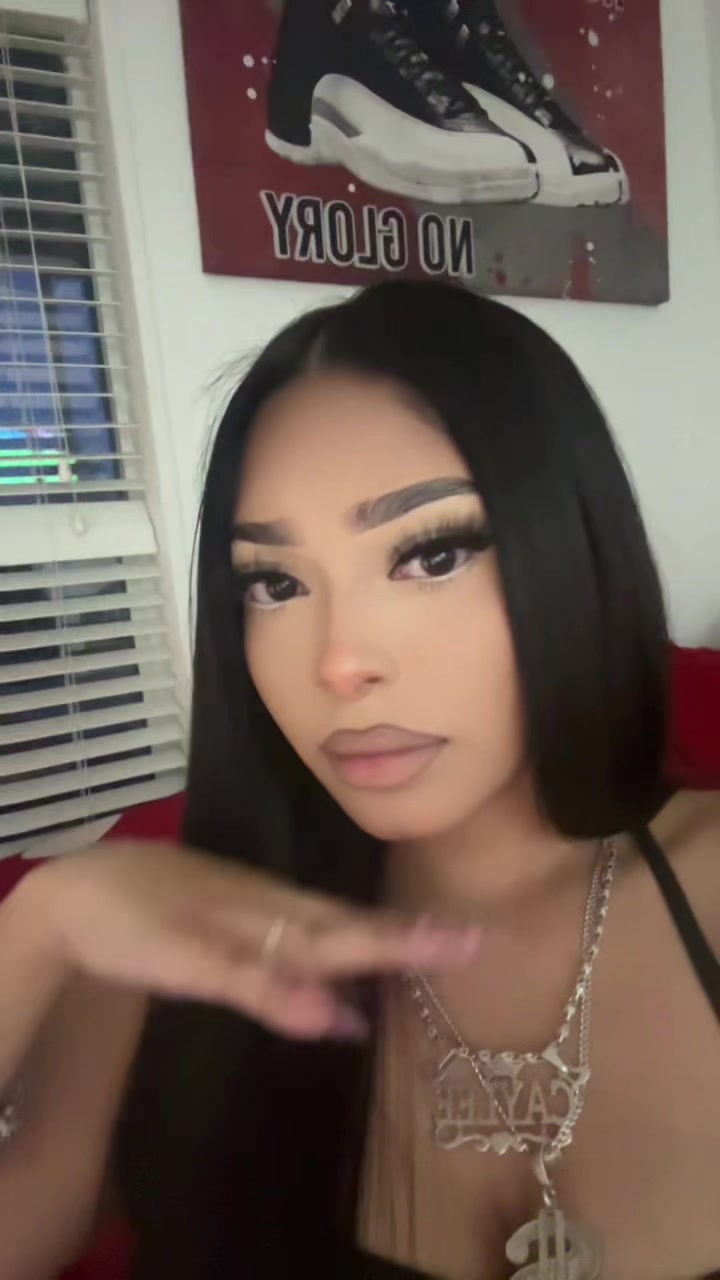 @𝒞