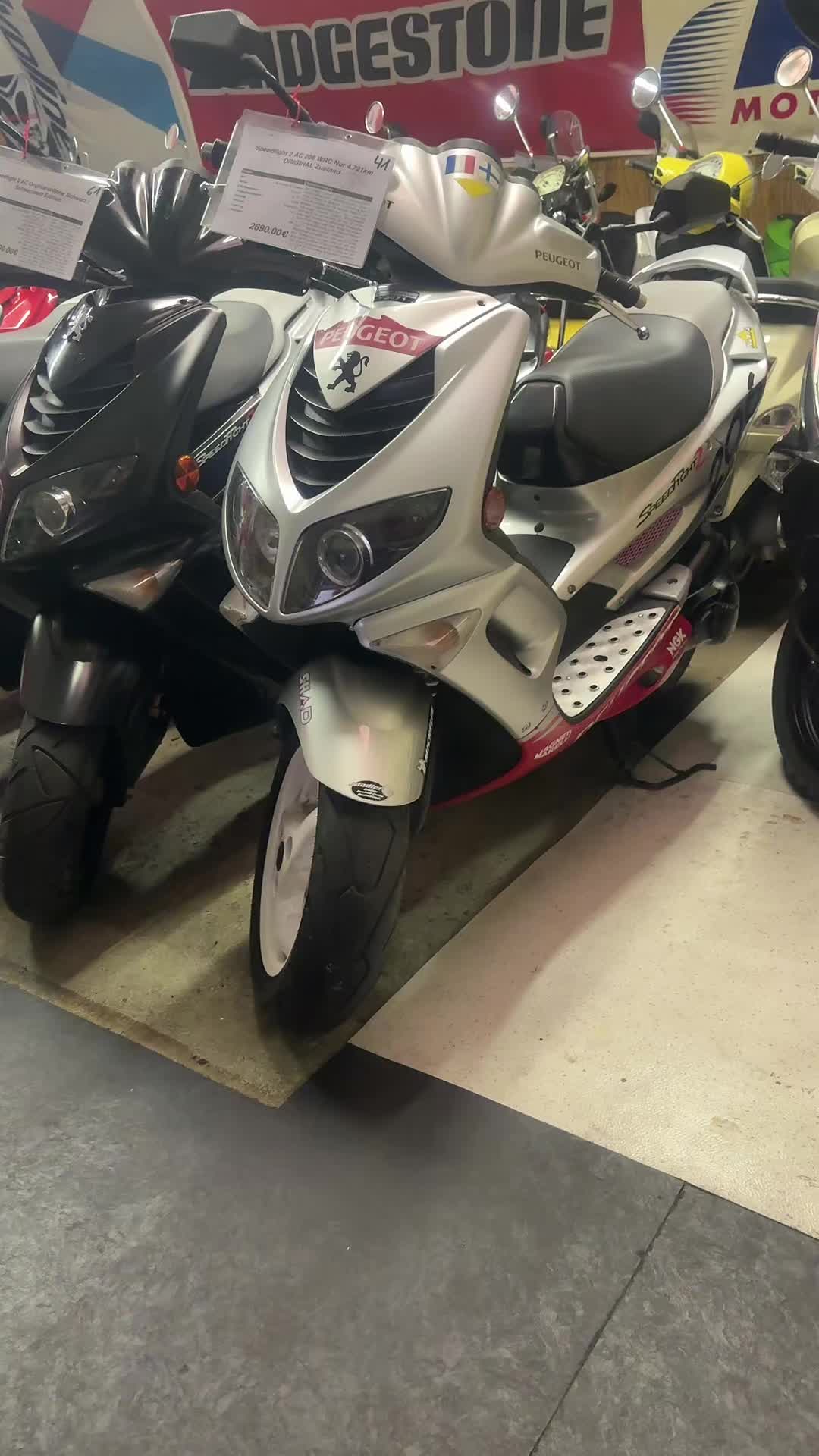 @Roller-Lars.de