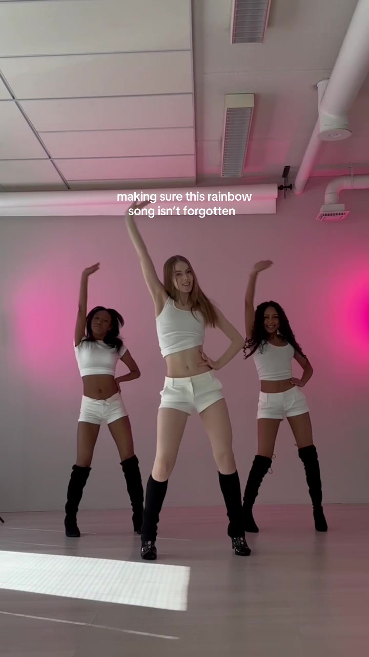 @emma