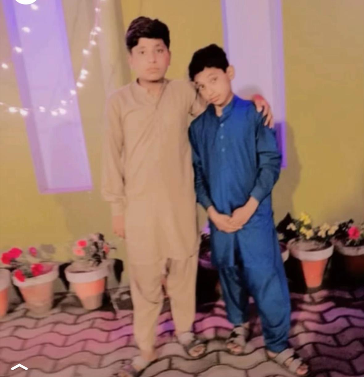 @Fayyaz Ahmad 804