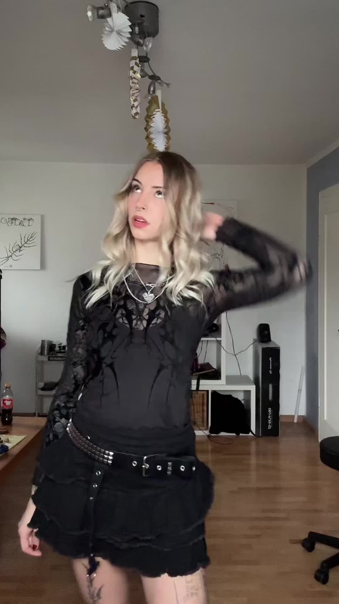 @cheyy