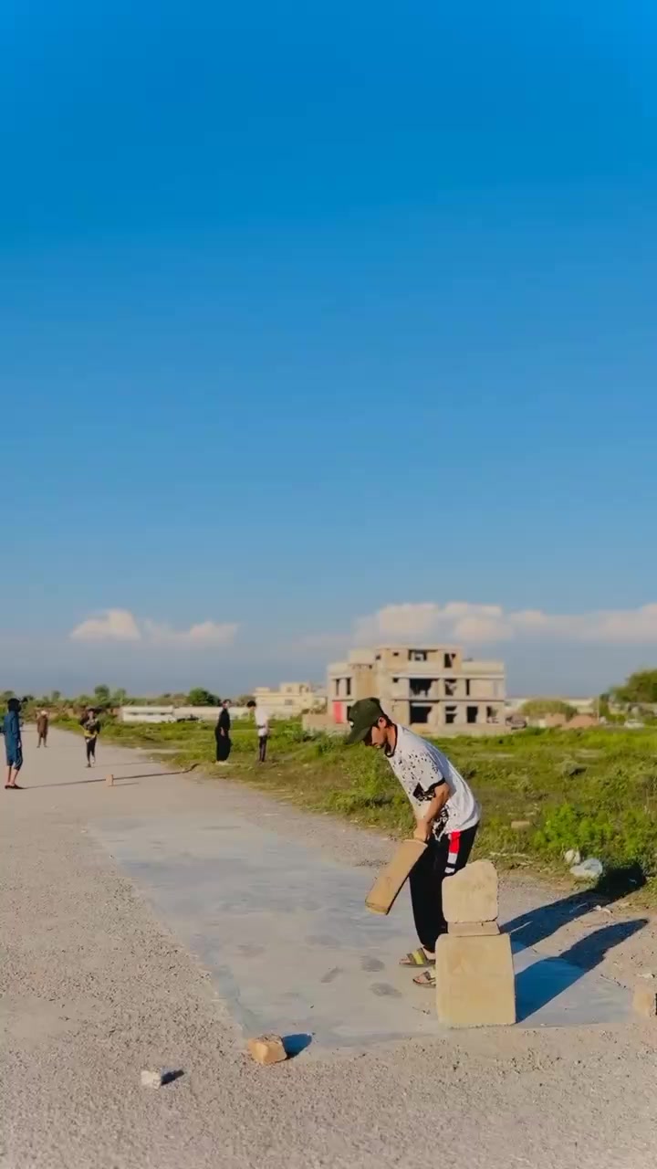 @نومی لیفٹی فخرے چٹھہ بختاور🏏