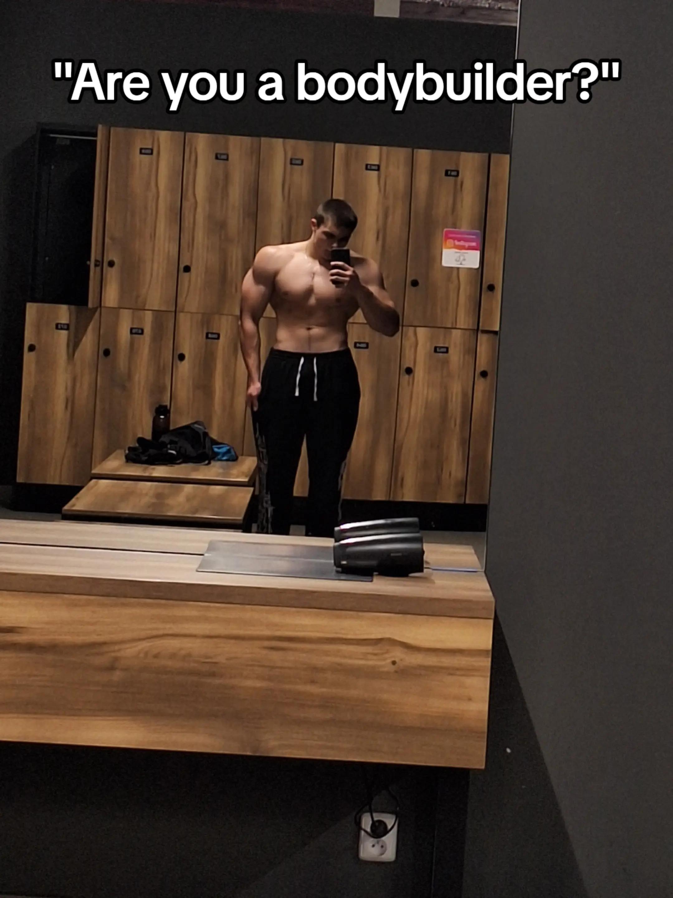 @💪🏻👨🏻&zwj;🦲Bald_Ape✞🇨🇿