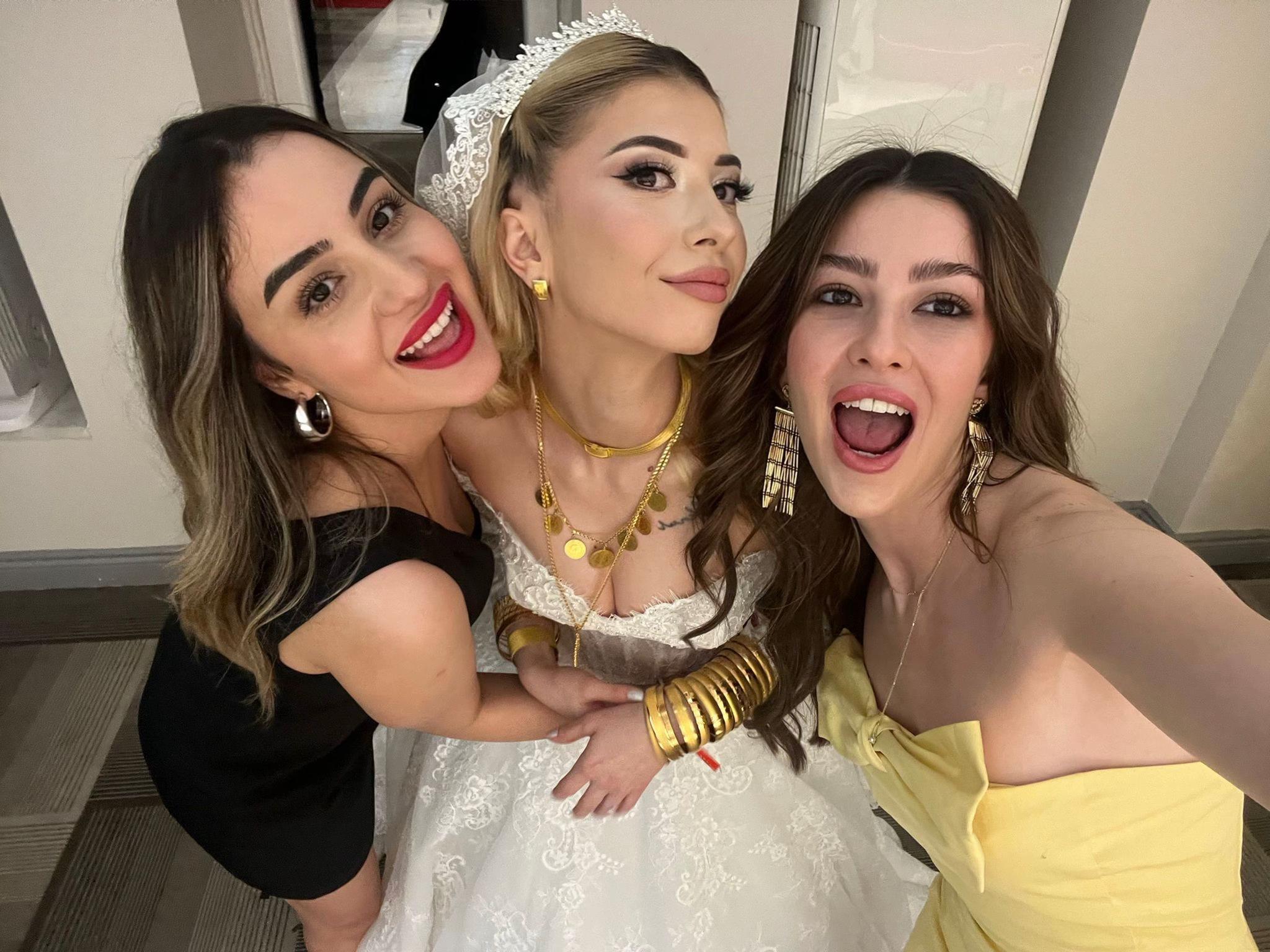 @merveunal