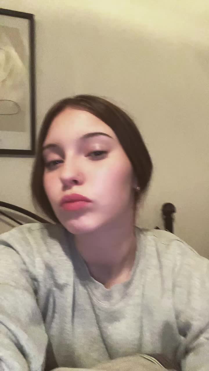 @ᴏʟɪᴡɪᴀ🇵🇱
