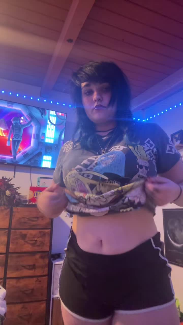@Throat_goats11