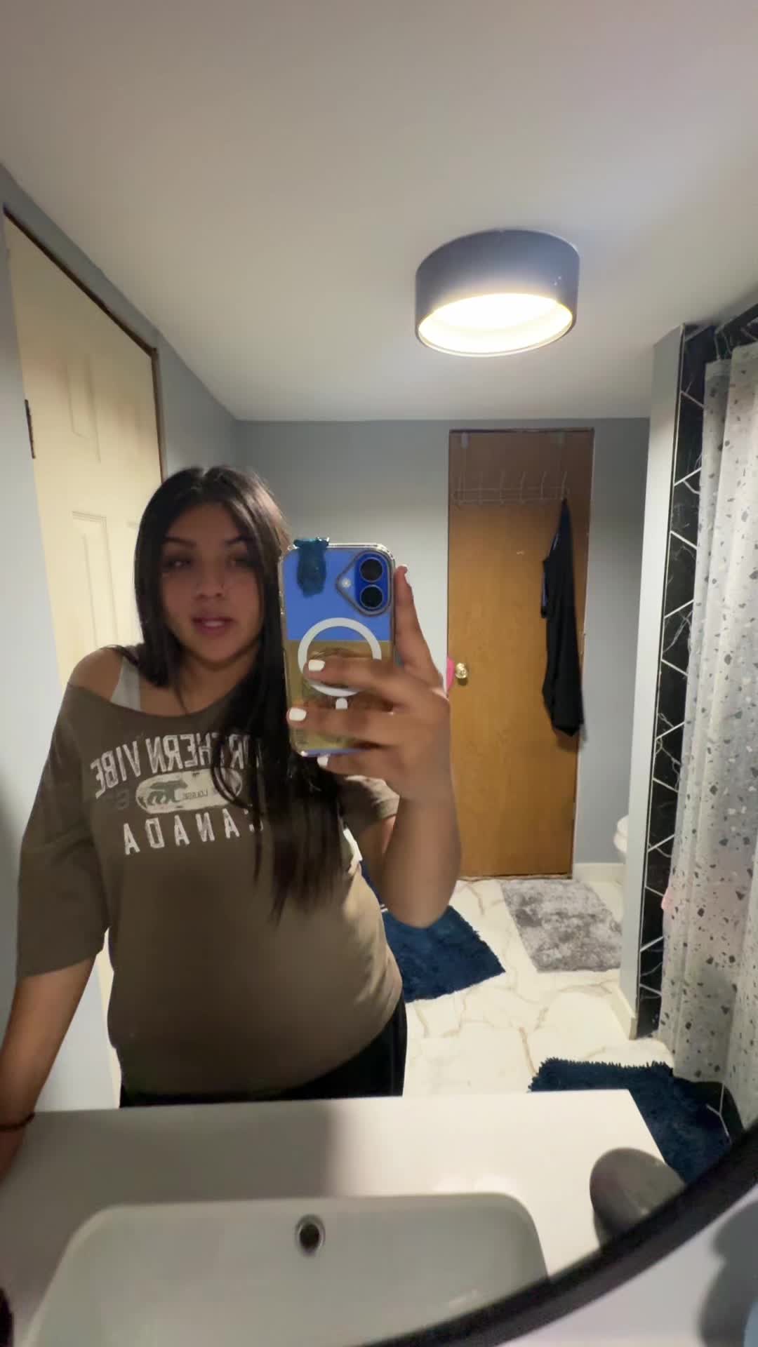 @_oysiris_