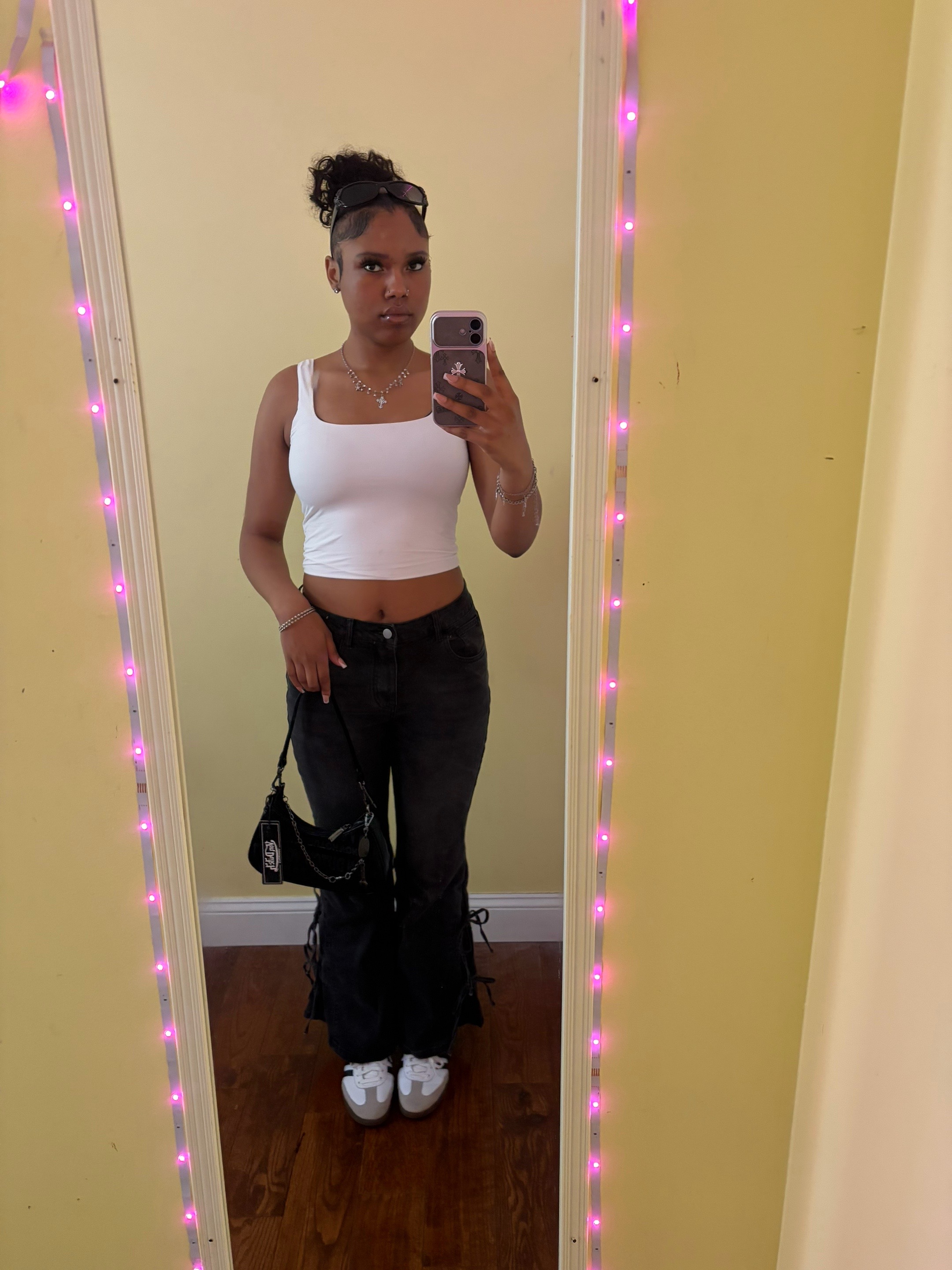 @8
