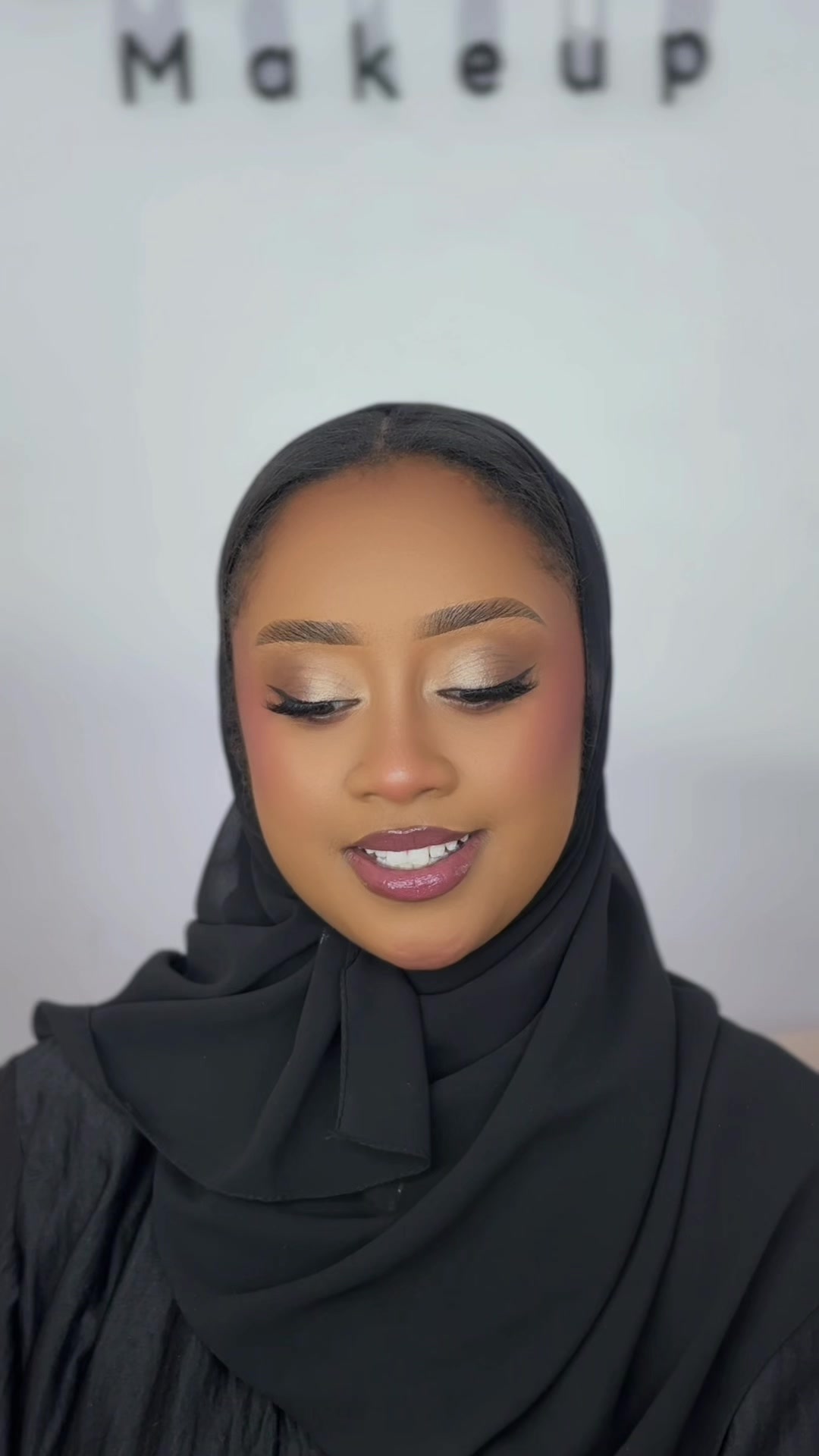 @GLOWUP MAKEUP STUDIO